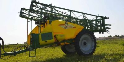 Опрыскиватели прицепные Belama Pro-37