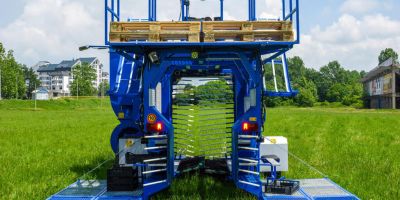 Самоходный ягодоуборочный комплекс KOKAN 600T