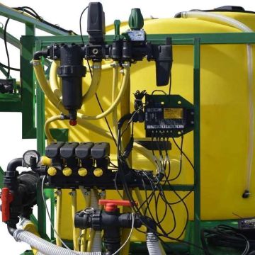 Опрыскиватель прицепной Belama Pro-25