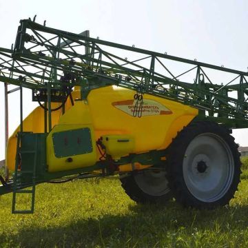 Опрыскиватели прицепные Belama Pro-37