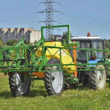 Опрыскиватели прицепные Belama Pro-37