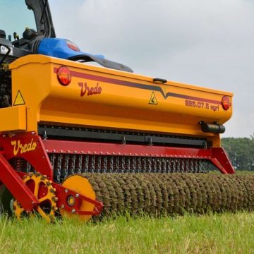 Луговая сеялка Vredo Agri